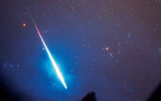 Падение метеора. Фото с сайта www.astro.uio.no