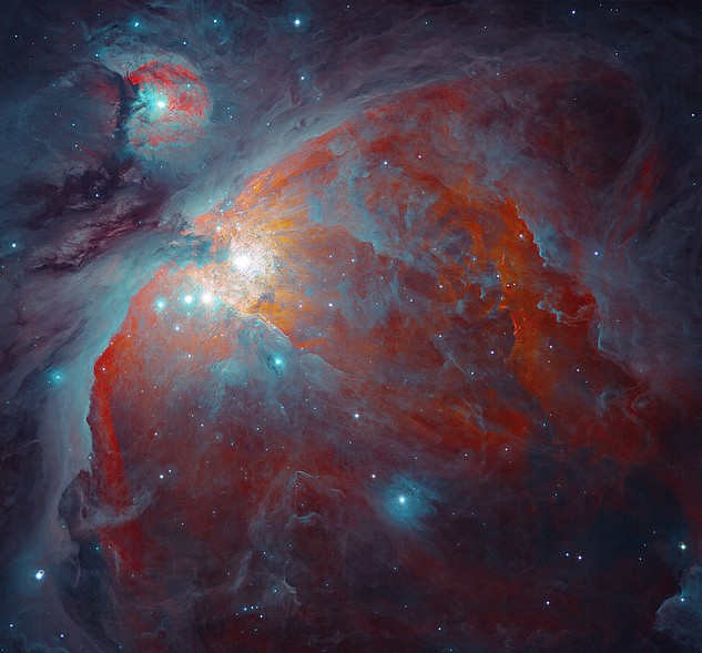 Пыль туманности Ориона. Фото ESO and Igor Chekalin