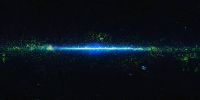 Инфракрасная мозаика изображений телескопа WISE охватывает все небо. Фото NASA / JPL-Caltech / UCLA