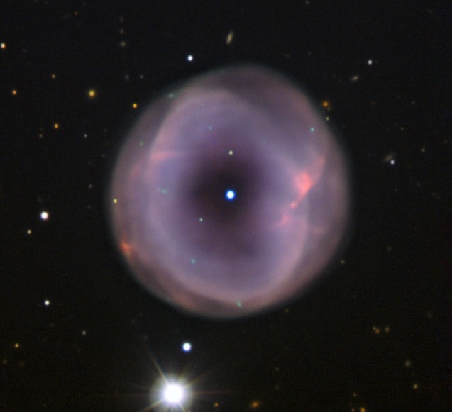 Планетарная туманность IC 5148.