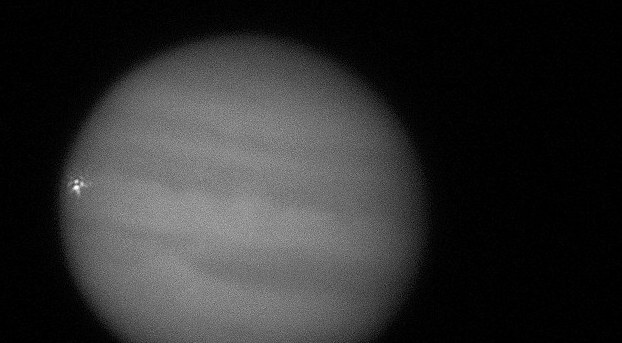 Вспышка на Юпитере произошедшая 10 сентября 2012года