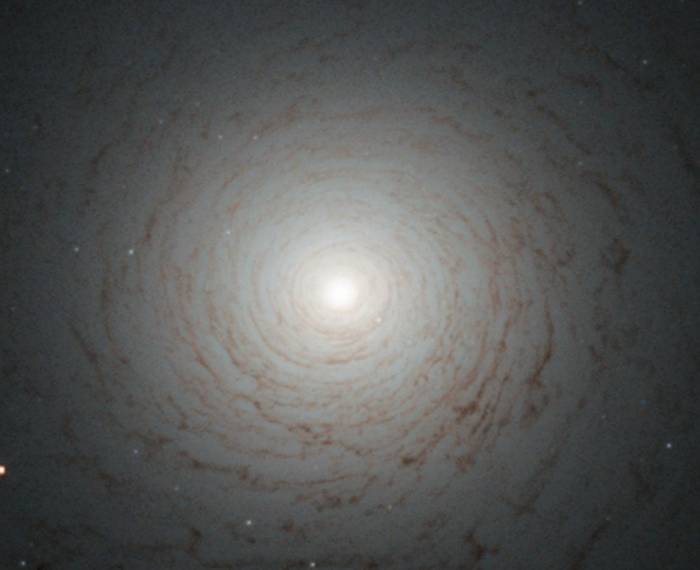 Галактика NGC 524