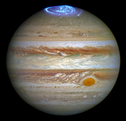 Полярное сияние на Юпитере. 