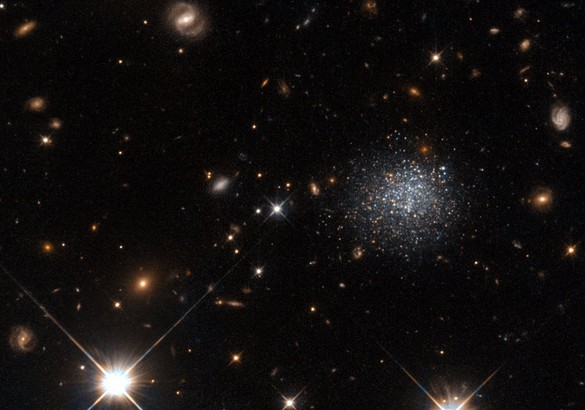 Карликовая галактика LEDA 677373. 