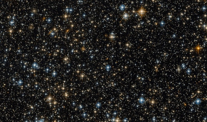 Центральная часть рассеянного звездного скопления NGC 299.