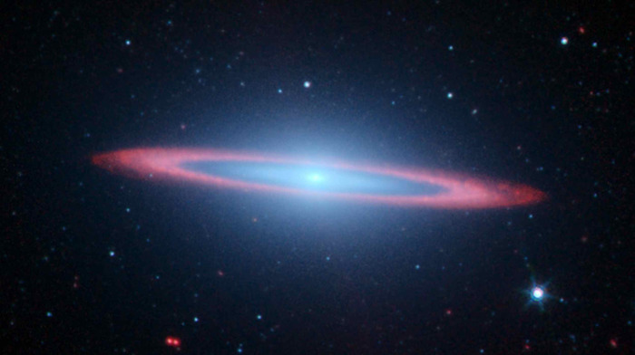 Галактика М104, получившая название