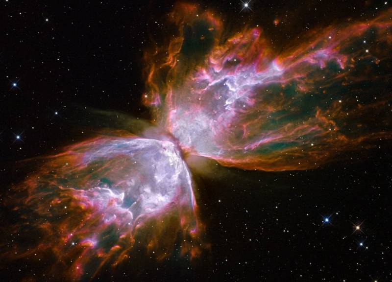 Туманность Бабочка (NGC 6302 ). Фото NASA, ESA and the Hubble SM4 ERO Team