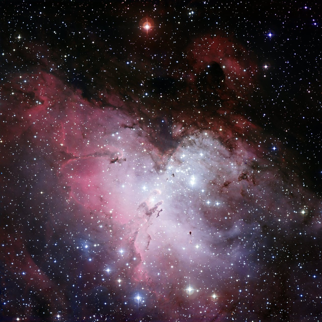 Туманность Орла. Фото ESA
