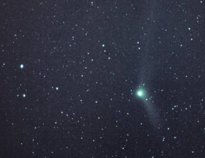 Комета C/2013 US10 (Catalina). Снимок выполнен 17 декабря 2015 года. 