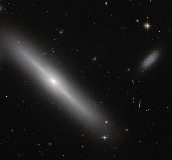 Линзообразная галактика NGC 5308. 