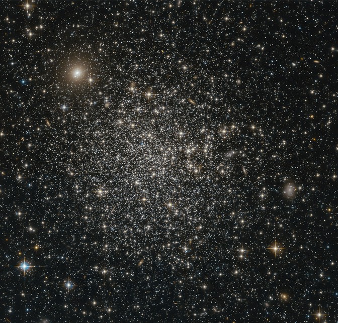 Рассеянное звездное скопление NGC 339.